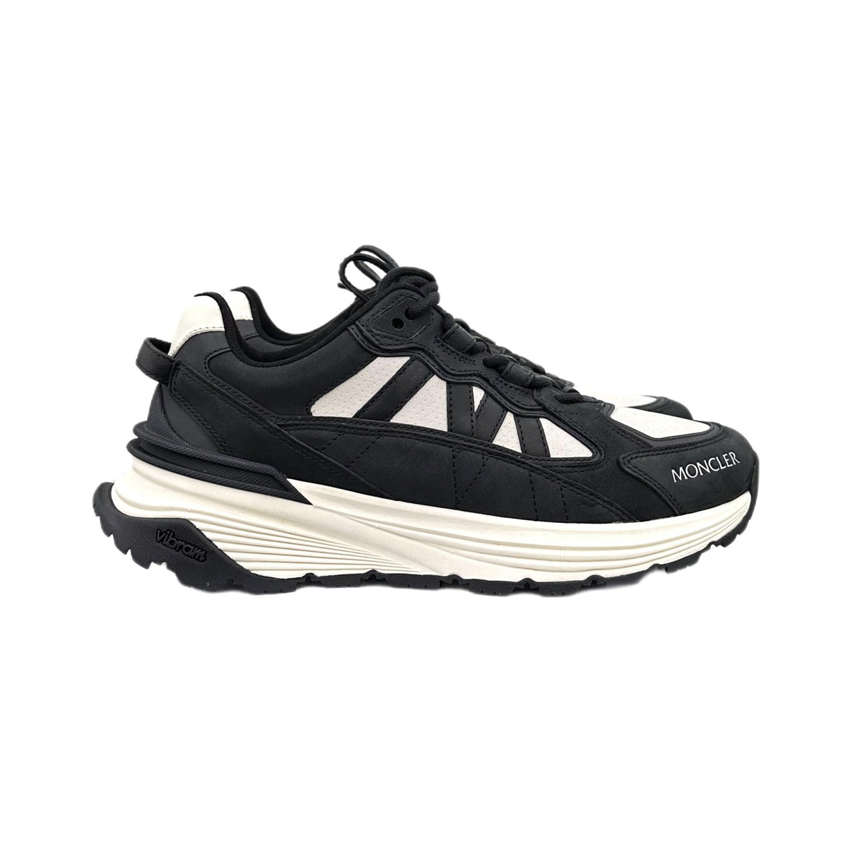 Moncler Low-Top Runner Sneakers 4M00140 999