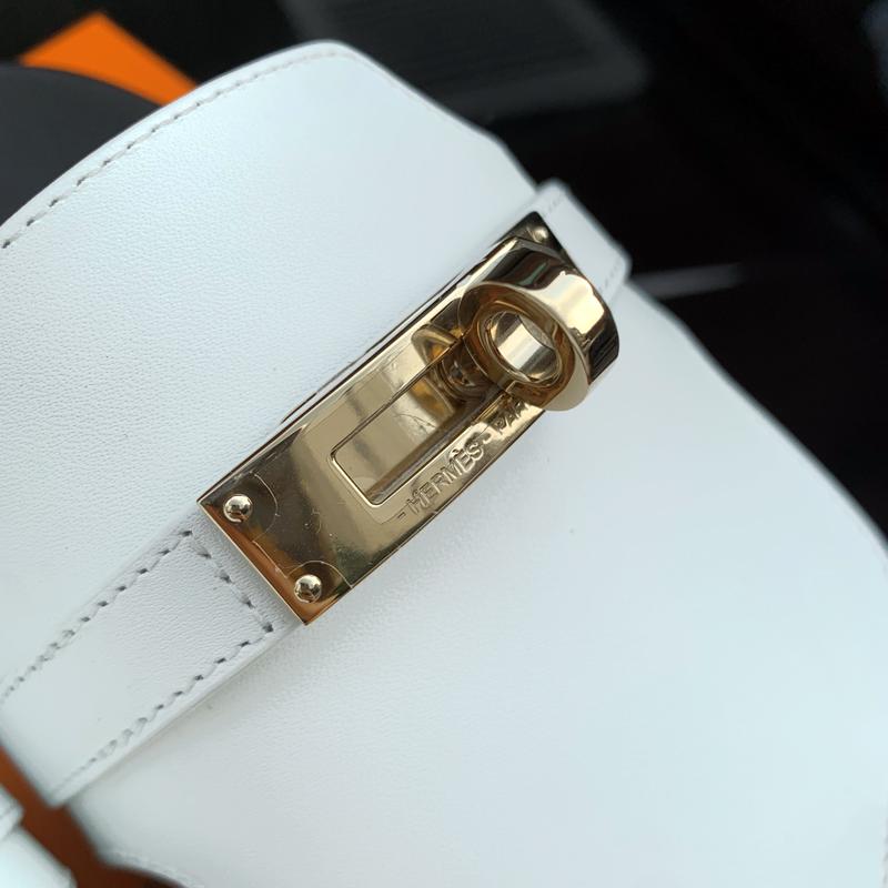 HERMES Empire Kelly Buckle Sandals White Goatskin Gold Hardware