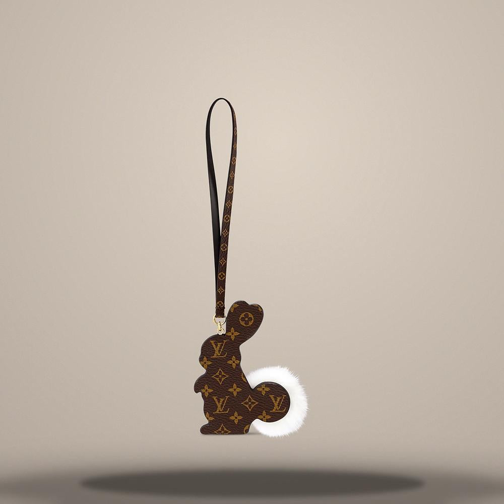 Louis Vuitton Rabbit LV Furry Friend Bag Charm White M03217