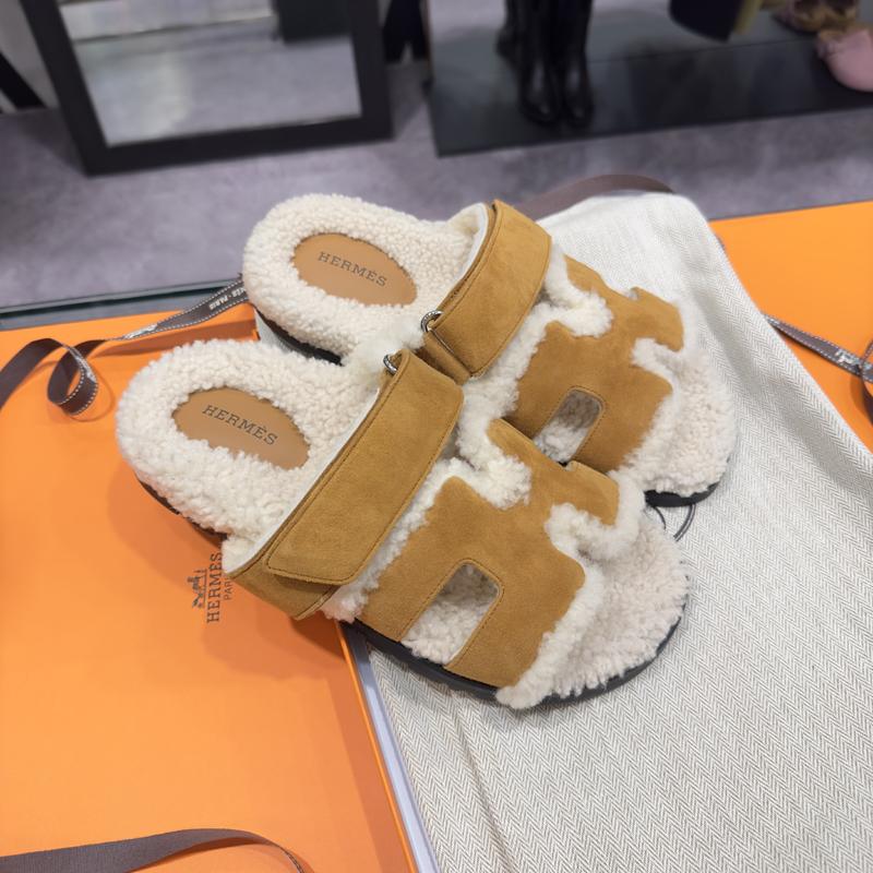 HERMES Shearling Chypre Sandals Suede Goatskin Wool Natural Ecru Men