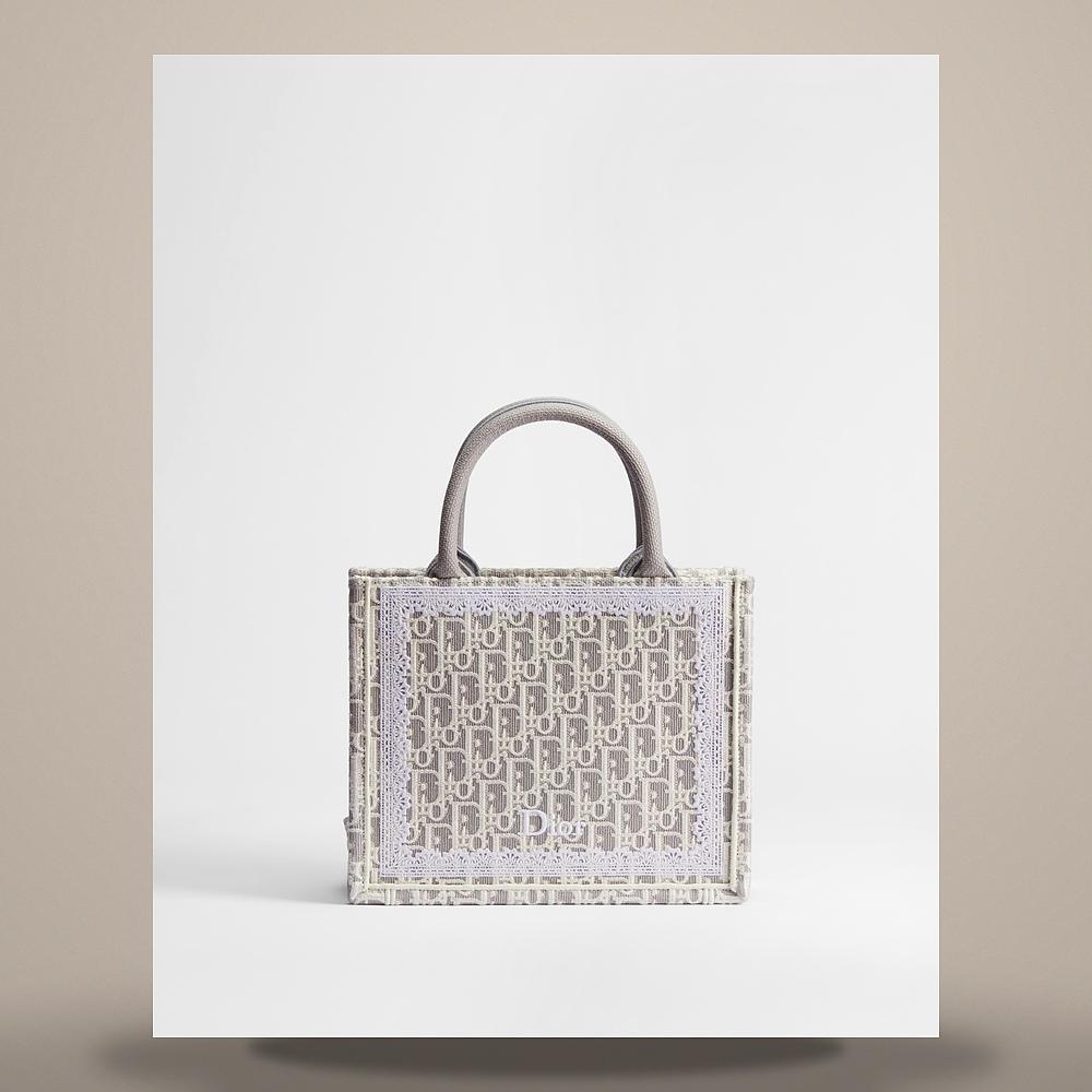 DIOR Latte Gray Dior Oblique Embroidered White Lace Book Tote Str M1404PEHT M074