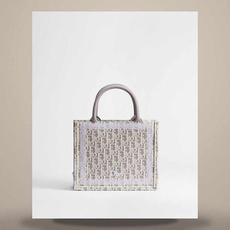 DIOR Latte Gray Dior Oblique Embroidered White Lace Book Tote Str M1404PEHT M074