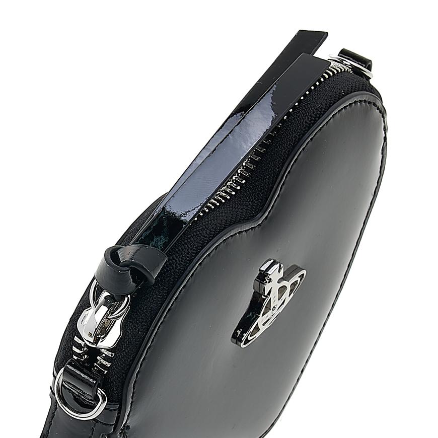 Vivienne Westwood Women’s Heart Wristlet Clutch Black Leather