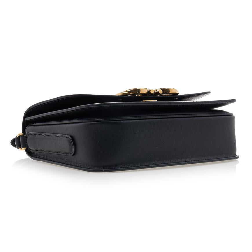 Ferragamo Trapezio Leather Shoulder Bag for Women 21 2915 NERO 0759127