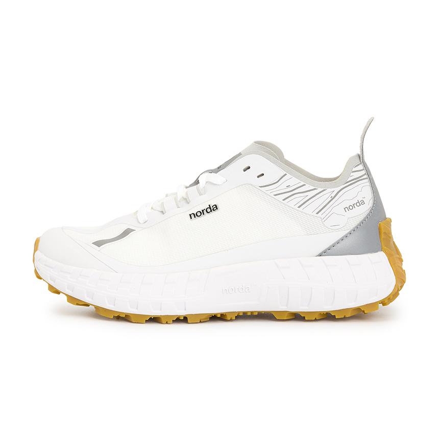 norda Women’s Running Shoes White Gum Low-Top Sneakers