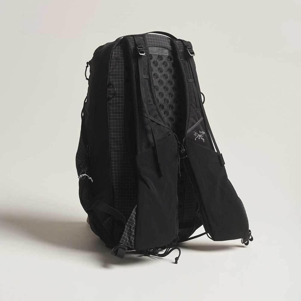 ARC`TERYX Aerius 18L Lightweight Backpack Men’s Black ABQFU10704BLK