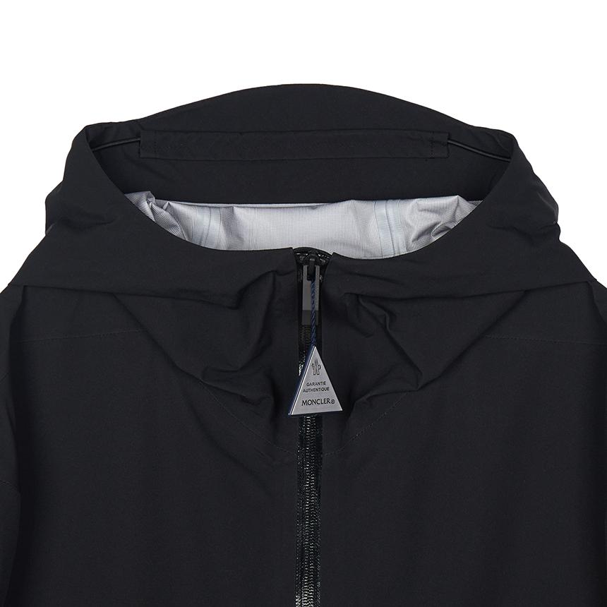 Moncler Visee Men’s Hooded Windbreaker Jacket 1A00170 59889 999