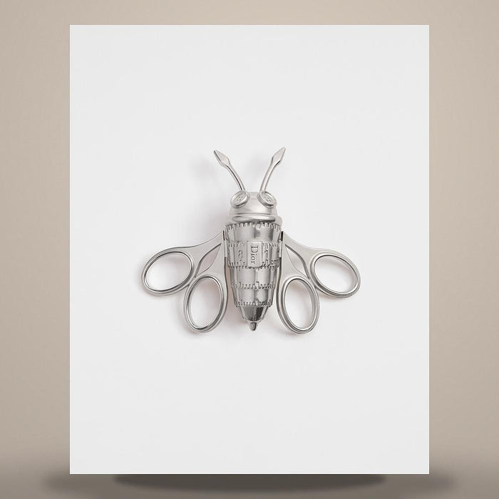 DIOR Silver Bee Couture Charm Brooch Pin V1822HOMST D990