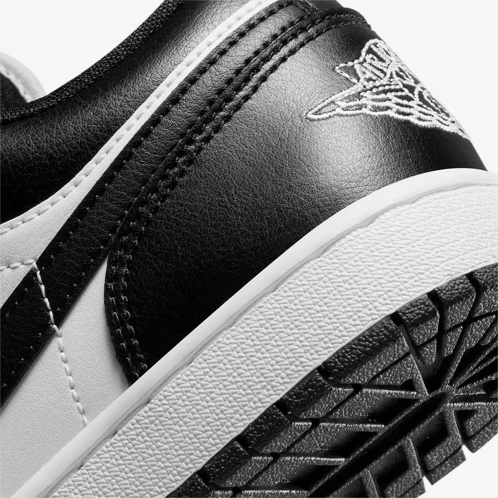 Air Jordan Women’s Jordan 1 Low Black/White Sneakers