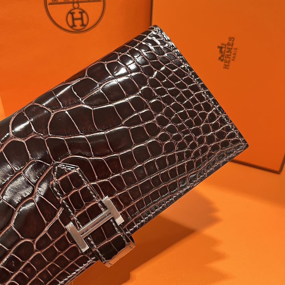 HERMES Deep Brown Shiny Alligator Long Wallet Silver Hardware