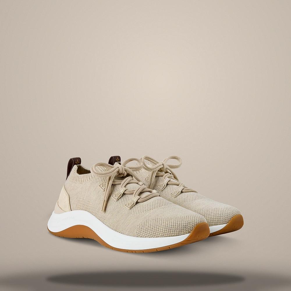 Louis Vuitton Men's Beige Knit Low-Top Sneakers 1AKG7K