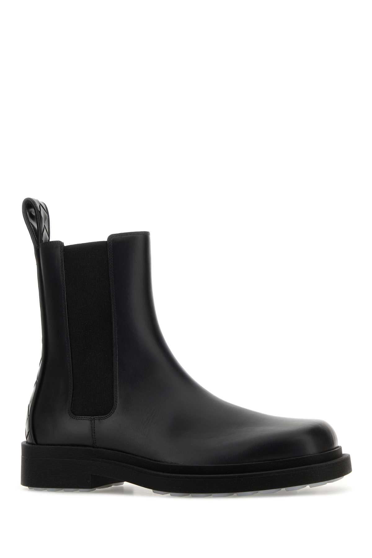 Bottega Veneta Black Leather Chelsea Boots for Men