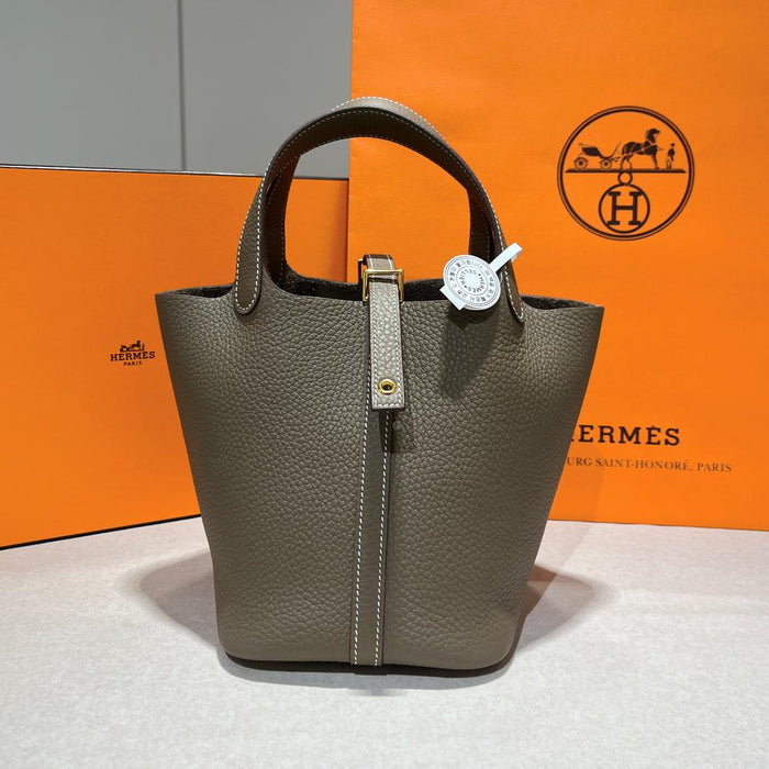 HERMES Etoupe Clemence Picotin Lock 18 Tote Bag Gold Hardware