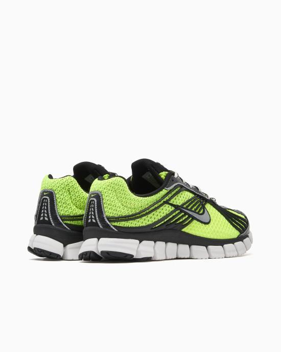 Nike Yellow Low-Top Sneakers for Men
