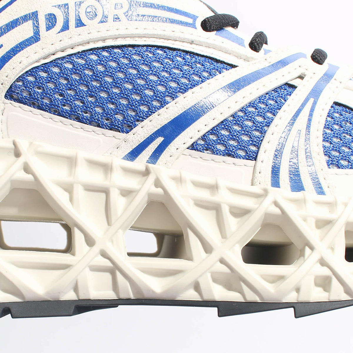 DIOR MEN White Blue B35 NXXT Low Top Sneakers