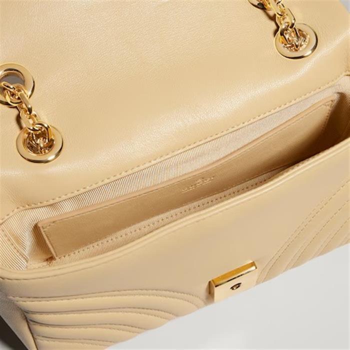 GUCCI GG Marmont Small Matelassé Leather Shoulder Bag