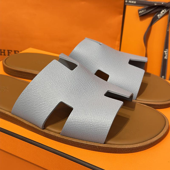 HERMES Sky Blue Light Brown Two-Tone Izmir Leather Slide Sandals