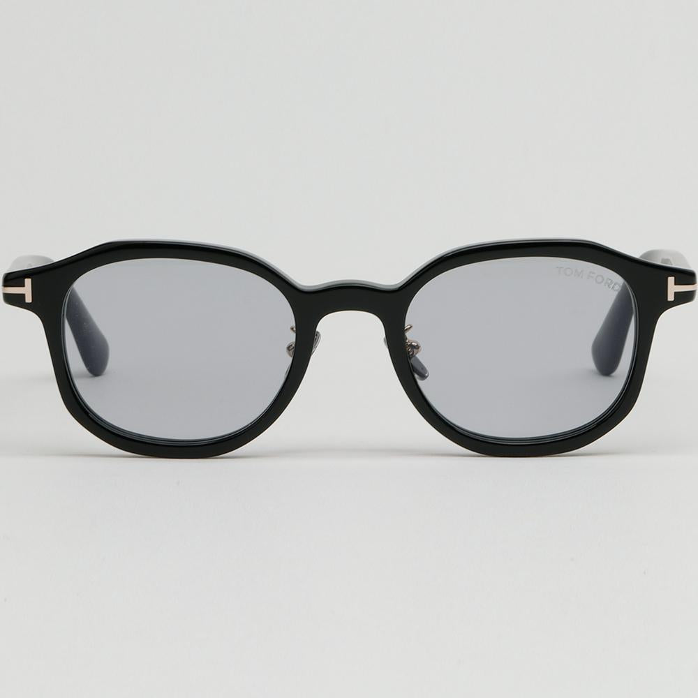 TOM FORD Black Acetate Square Sunglasses Gray Tint Asian Fit TF1149D 05A