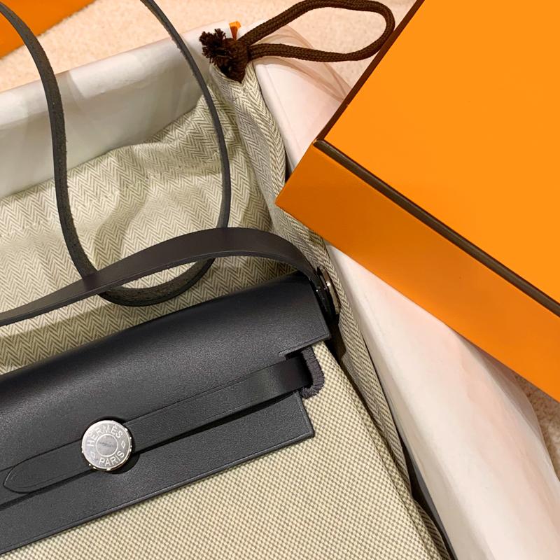 HERMES Herbag 20 Mini Military Canvas Cowhide Gray Crossbody Bag