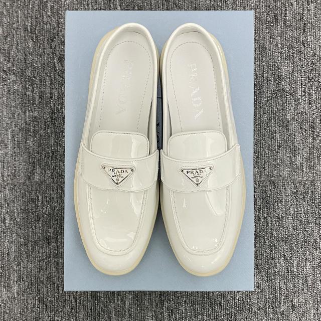 PRADA Women's Patent Leather Triangle Logo Loafers 1D222N 069 F0009