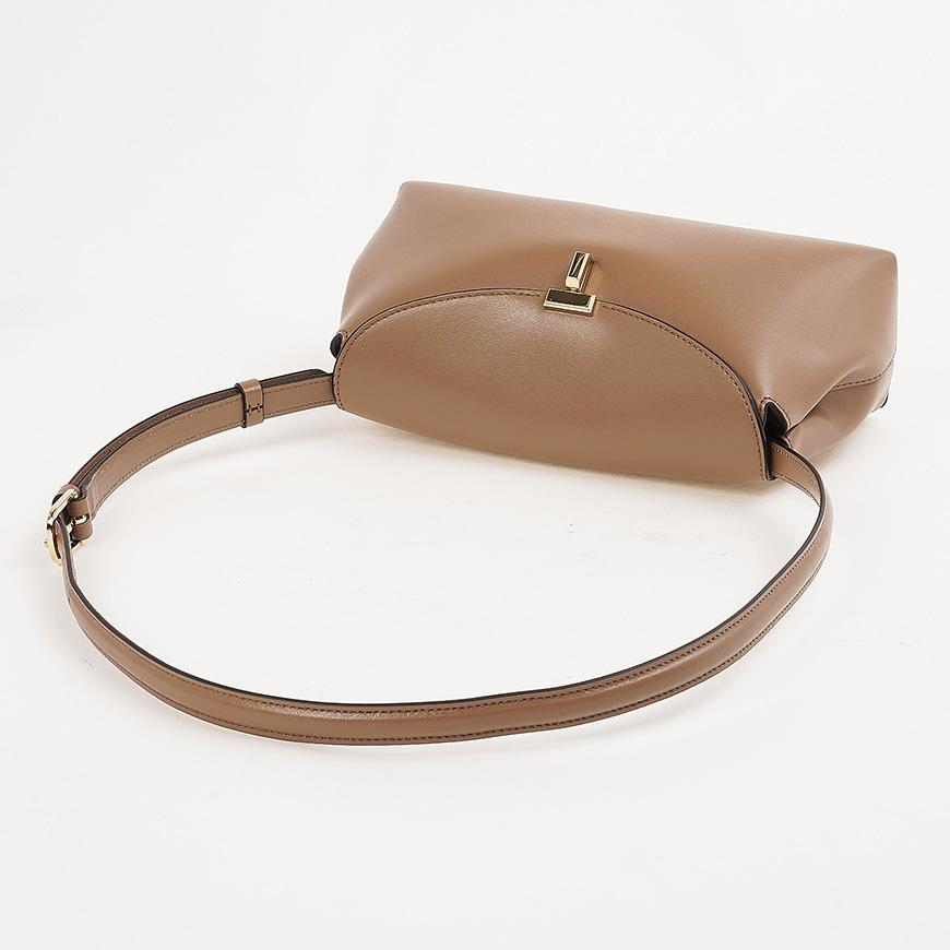 Toteme T-Lock Leather Clutch Bag for Women 234 WAL950 LE0025