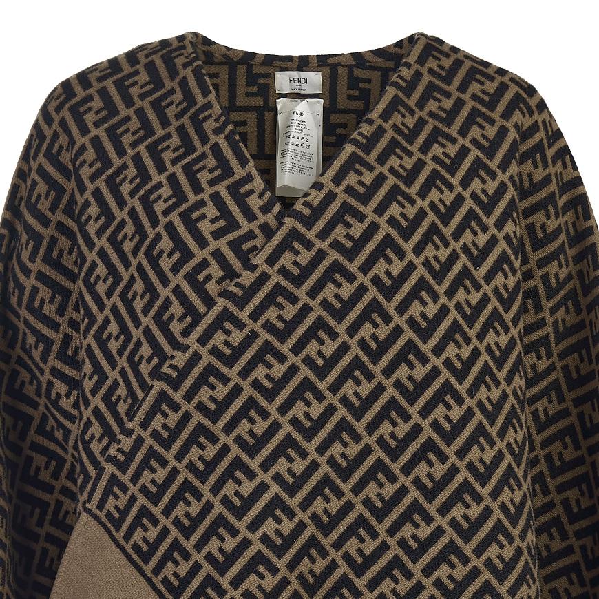 FENDI Women’s Wool Cashmere Poncho Black