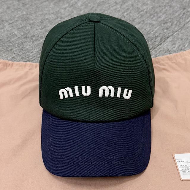 Miu Miu Embroidered Logo Drill Baseball Cap Black