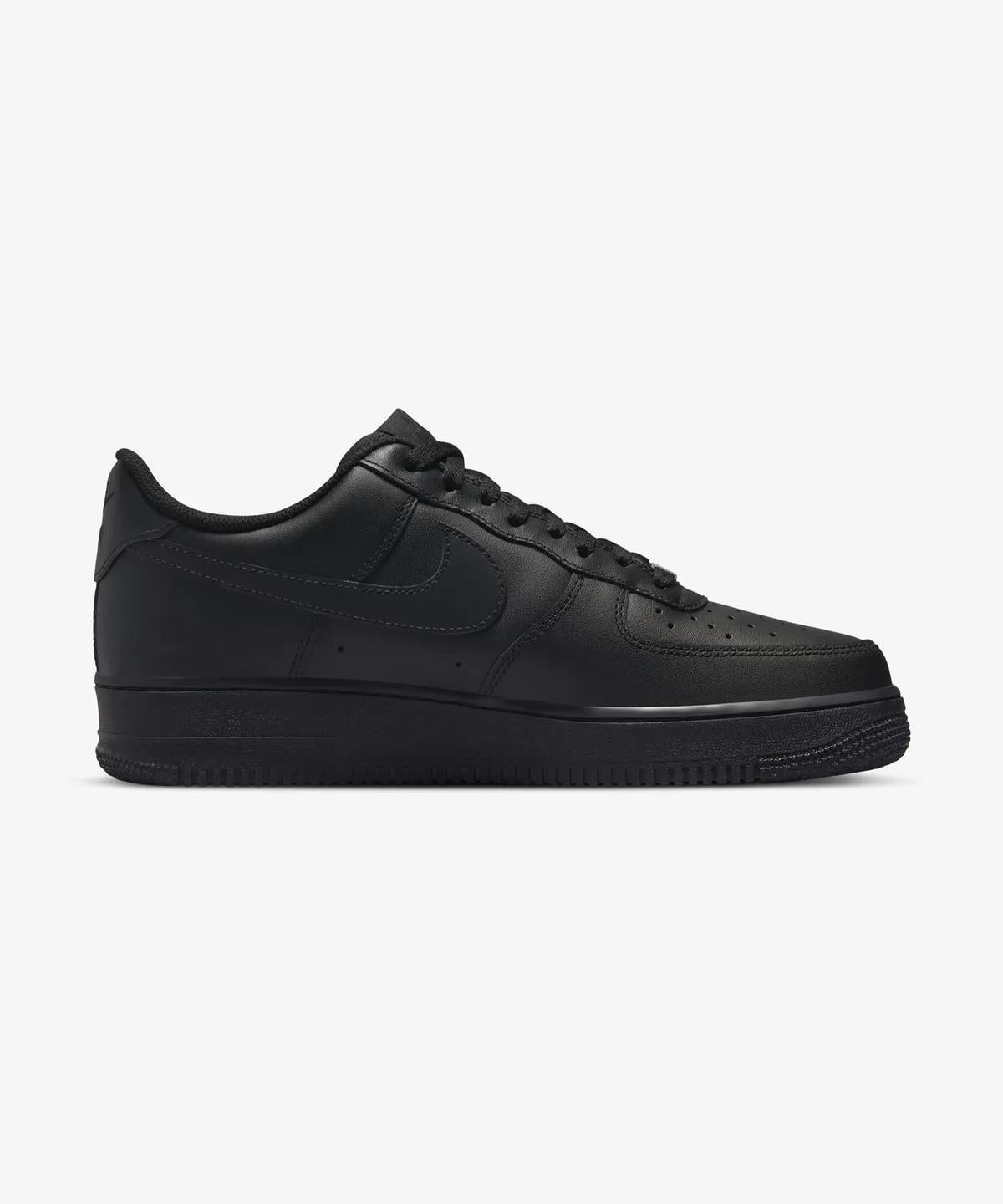Nike Air Force 1 ’07 Low Triple Black Leather Sneakers CW2288 001