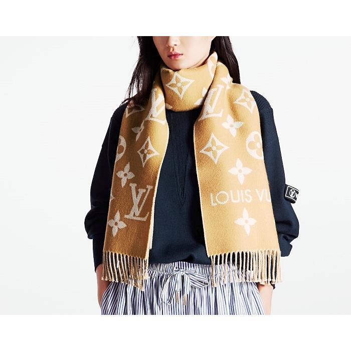 Louis Vuitton Simply Signature Scarf Beige M77728