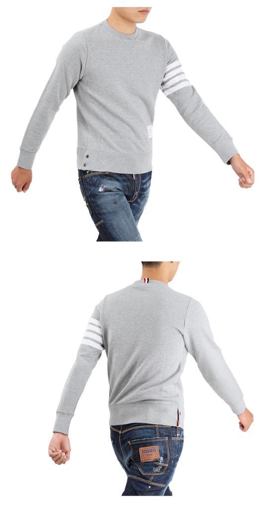 THOM BROWNE Logo Patch Engineered 4-Bar Crewneck Sweatshirt Gray