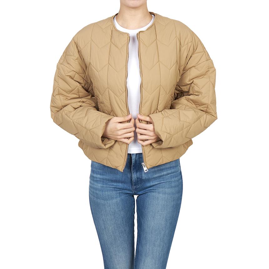 Maison Kitsune Women’s Quilted Jacket PW02126 WW9067 0054