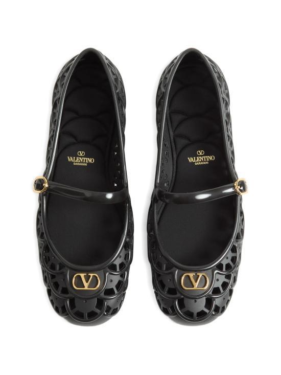 VALENTINO Garavani Black Leather Sandals