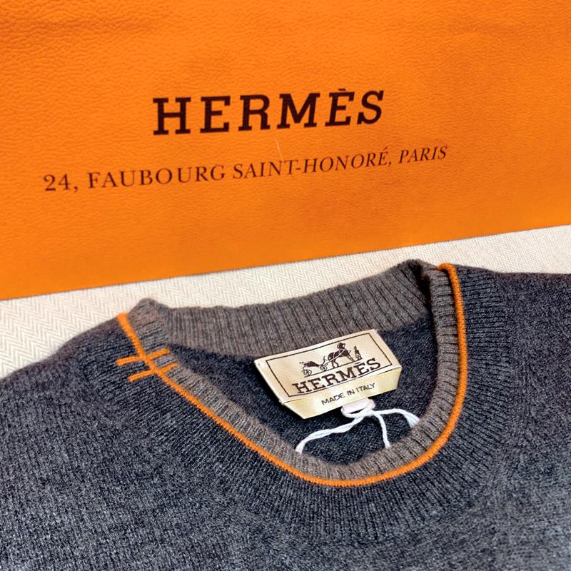 HERMES Charcoal Cashmere Sleeve Crewneck Knit Sweater for Men