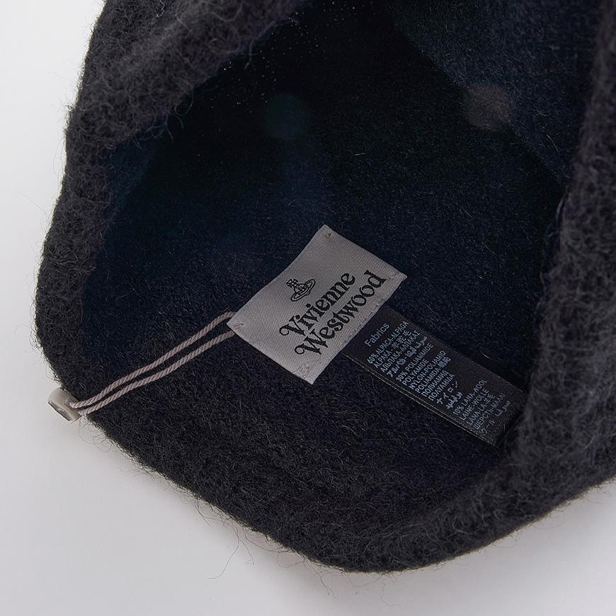 Vivienne Westwood Unisex Fluffy Beanie Hat 8102002J K006A N401