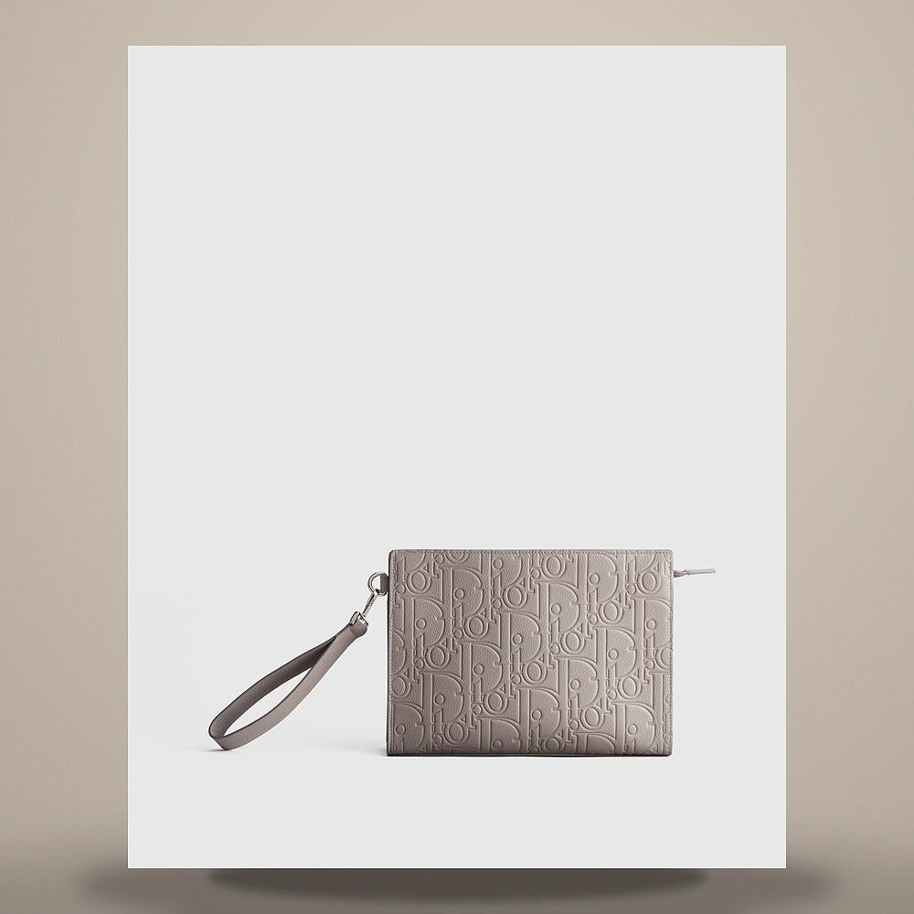 DIOR Trianon Gray Gravity Grained Leather Triangle Pouch 2ESCA679MACH00G