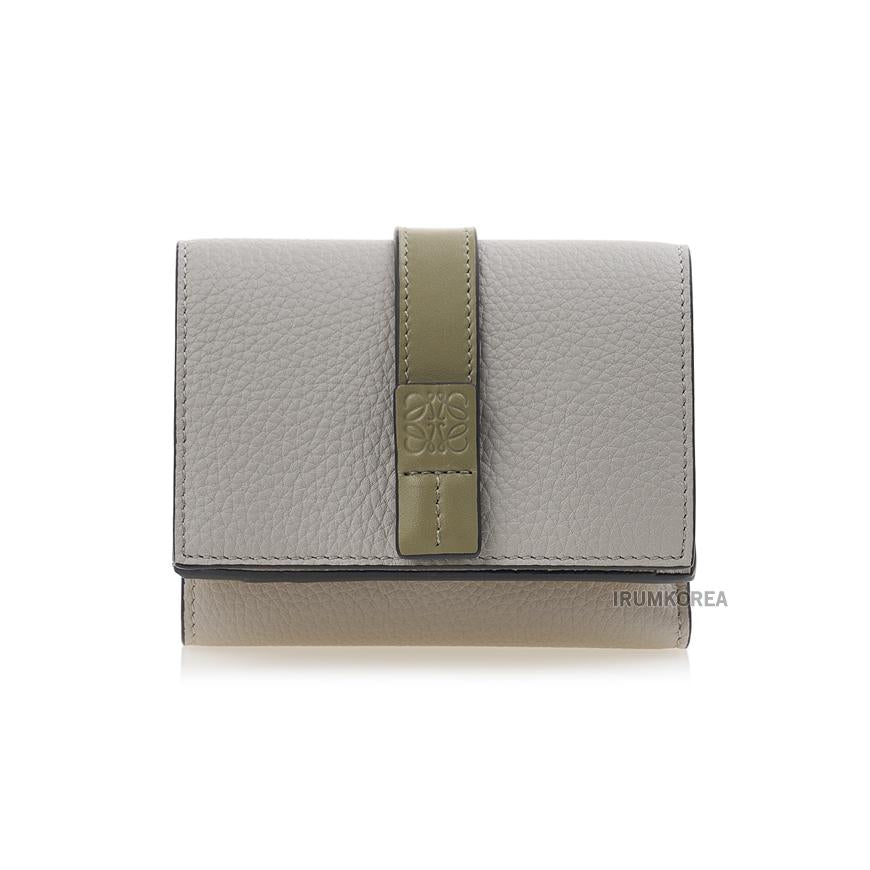 LOEWE Women’s Trifold Wallet C660TR2X03 5666