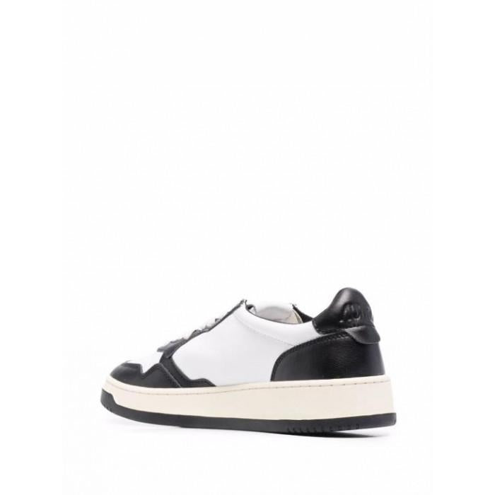 AUTRY Women's Medalist Leather Low-Top Sneakers AULM WB01
