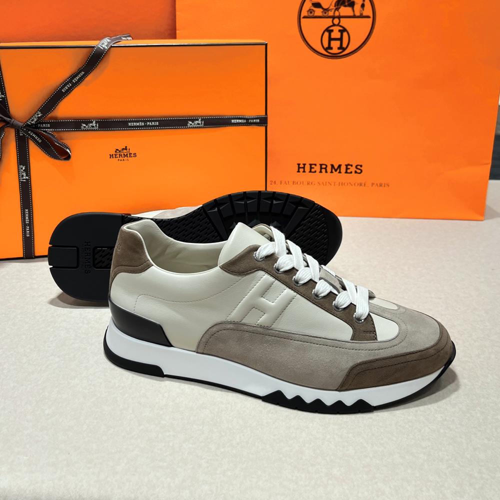 HERMES Trail Sneakers Calfskin Gray Beige Low-Top Men’s