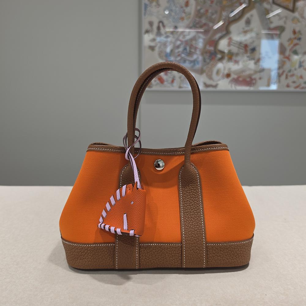 HERMES 127401483