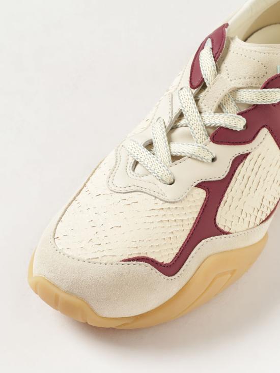 FENDI Beige Leather Low-Top Sneakers