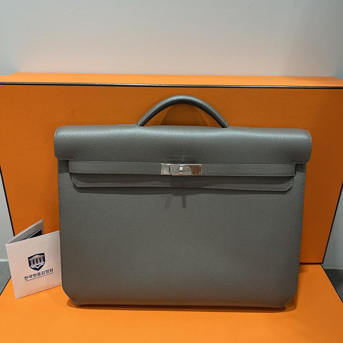 HERMES Etoupe Leather Depeches GM Tote Bag Palladium Hardware