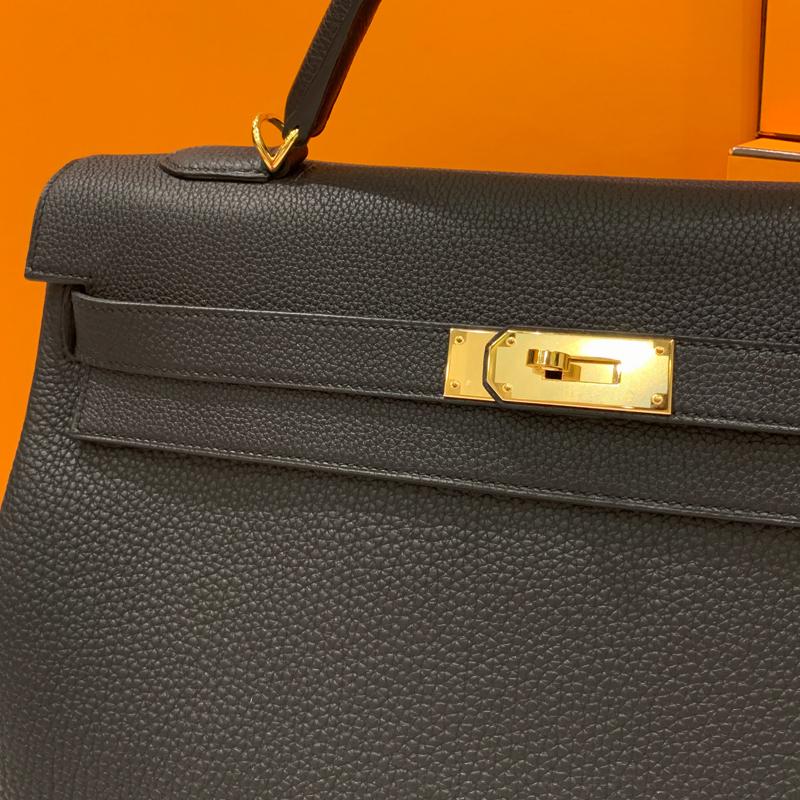 HERMES Kelly Black Leather Tote Bag with Gold Hardware