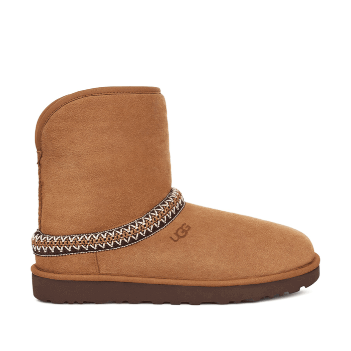 Ugg Classic Short Crescent Boots Women Chestnut 1161770