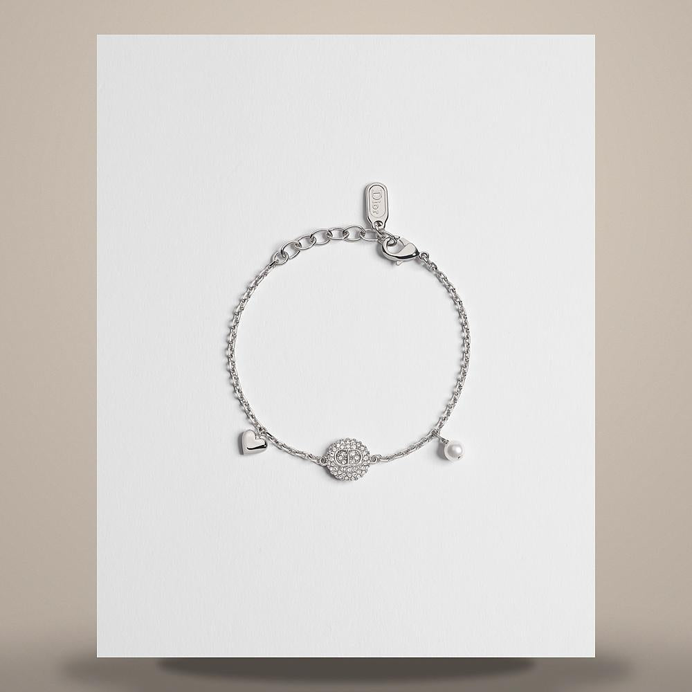 DIOR Silver Metal Bracelet with White Resin Pearls and Crystals B3432WOMCYD001