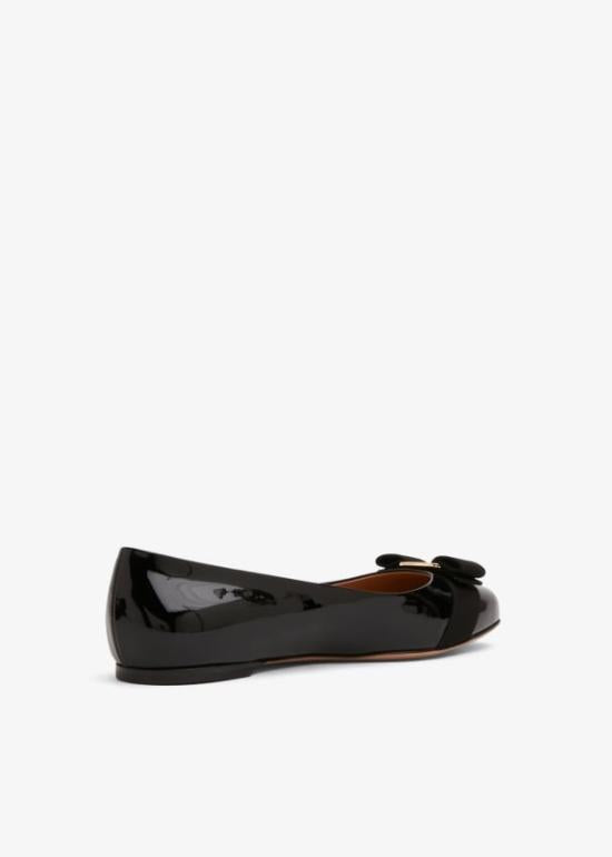 Ferragamo Leather Ballet Flats Women’s Shoes 01A181574556D DOM