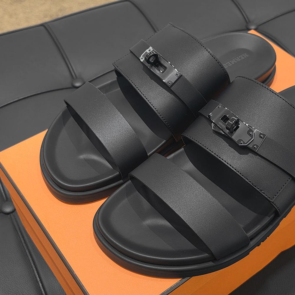 HERMES So Black Calfskin Jackson Sandals for Men