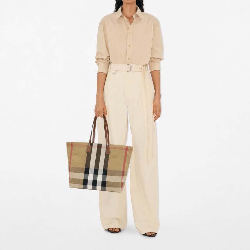 BURBERRY London Check Medium Tote Shopper Bag Taupe Brown