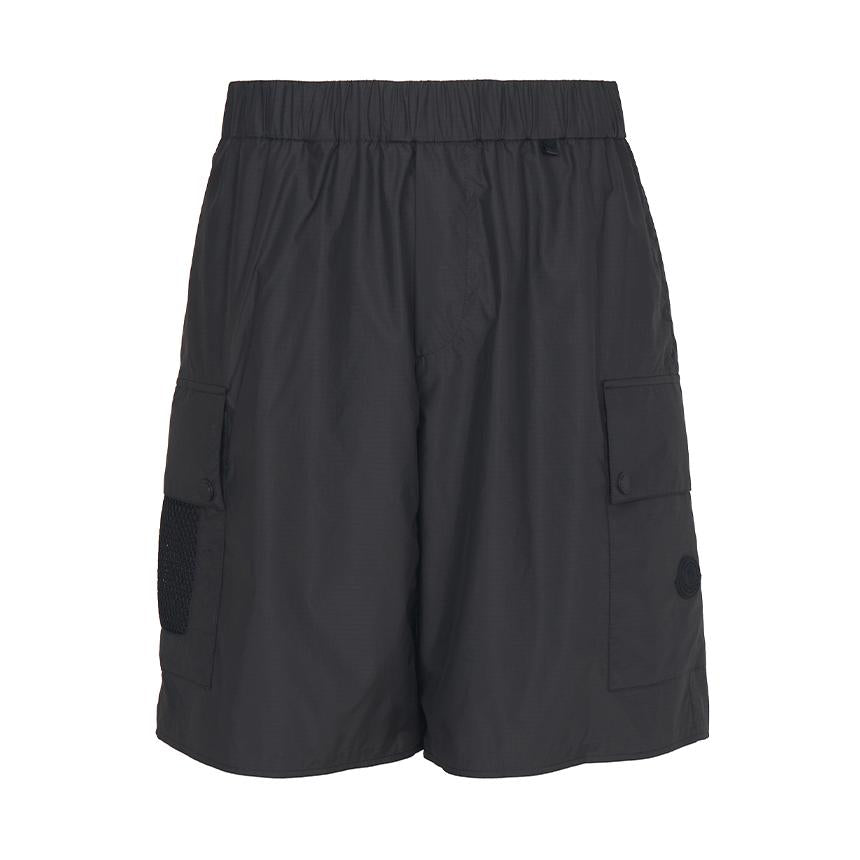 Moncler Men’s Cargo Shorts 2B00003 598AS 999