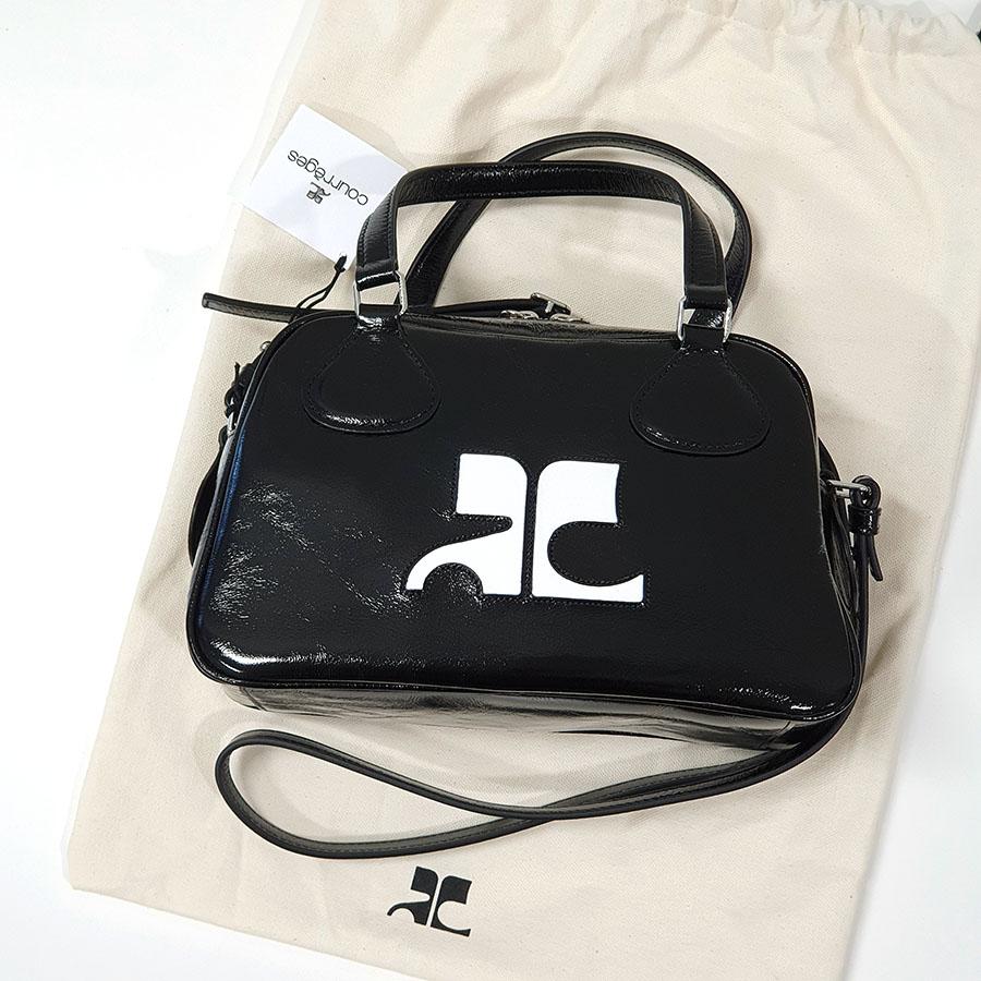 courreges Black Re-Edition Nappa Bowling Shoulder Tote Bag 124GSA062CR0044 9999