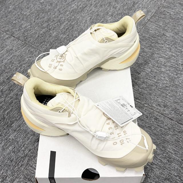 MM6 Salomon X MM6 Cross Dust Low-Top Sneakers